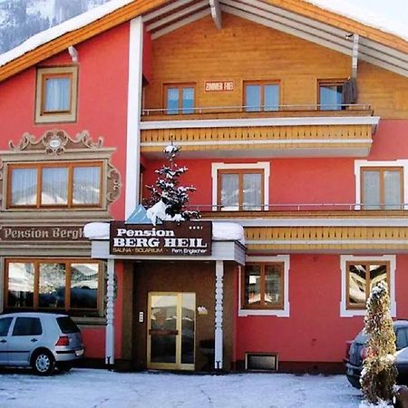 Pension Bergheil คาพรูน ภายนอก รูปภาพ